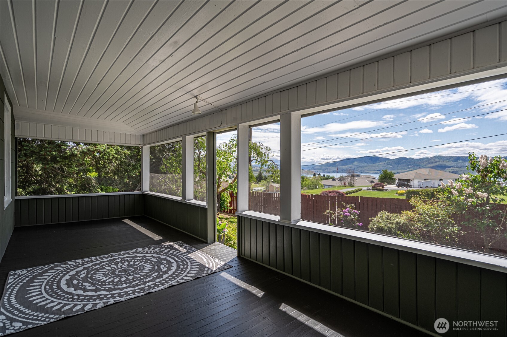 Screened Front Porch