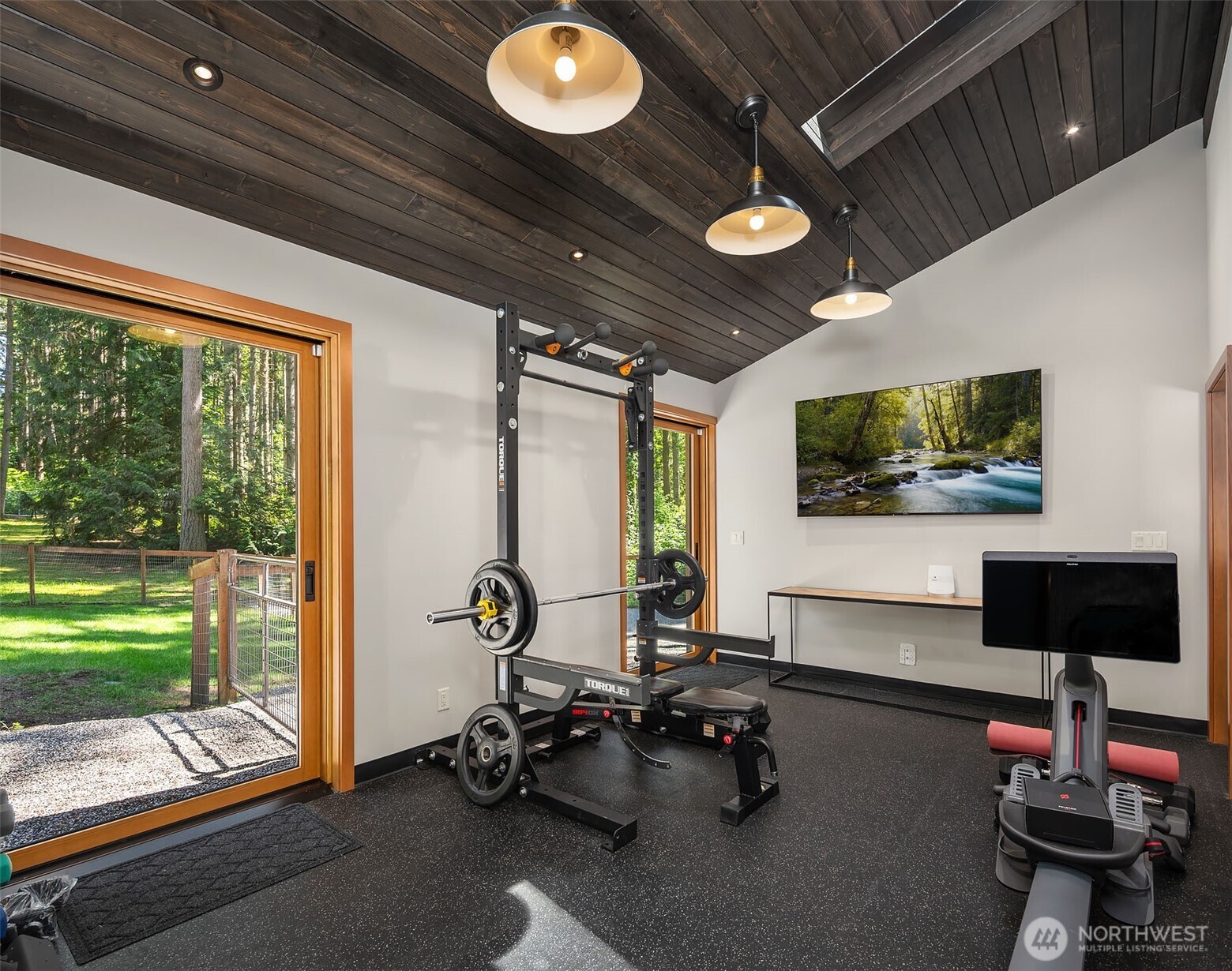 Exercise room in detached living space