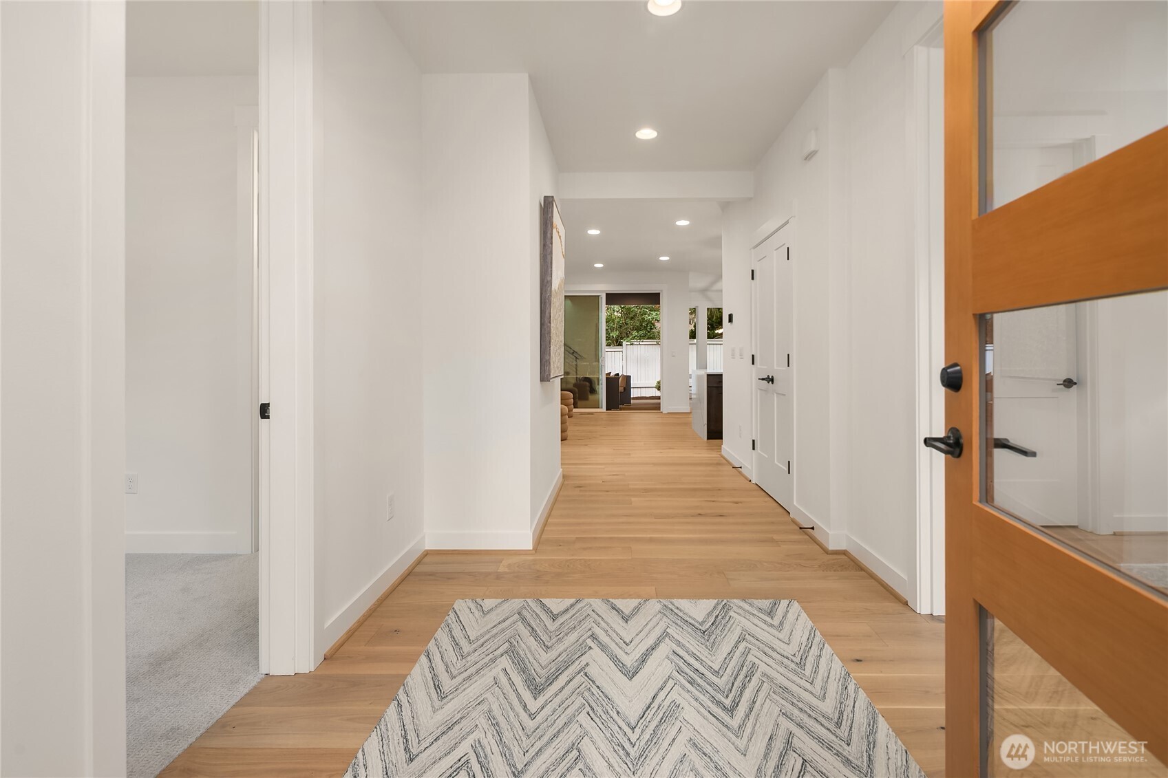 Spacious Main Entrance