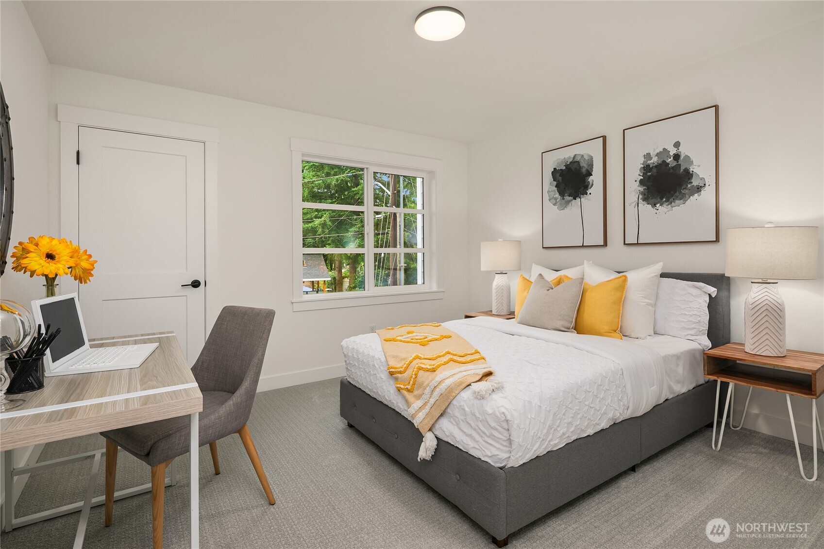 4th Bedroom upstairs