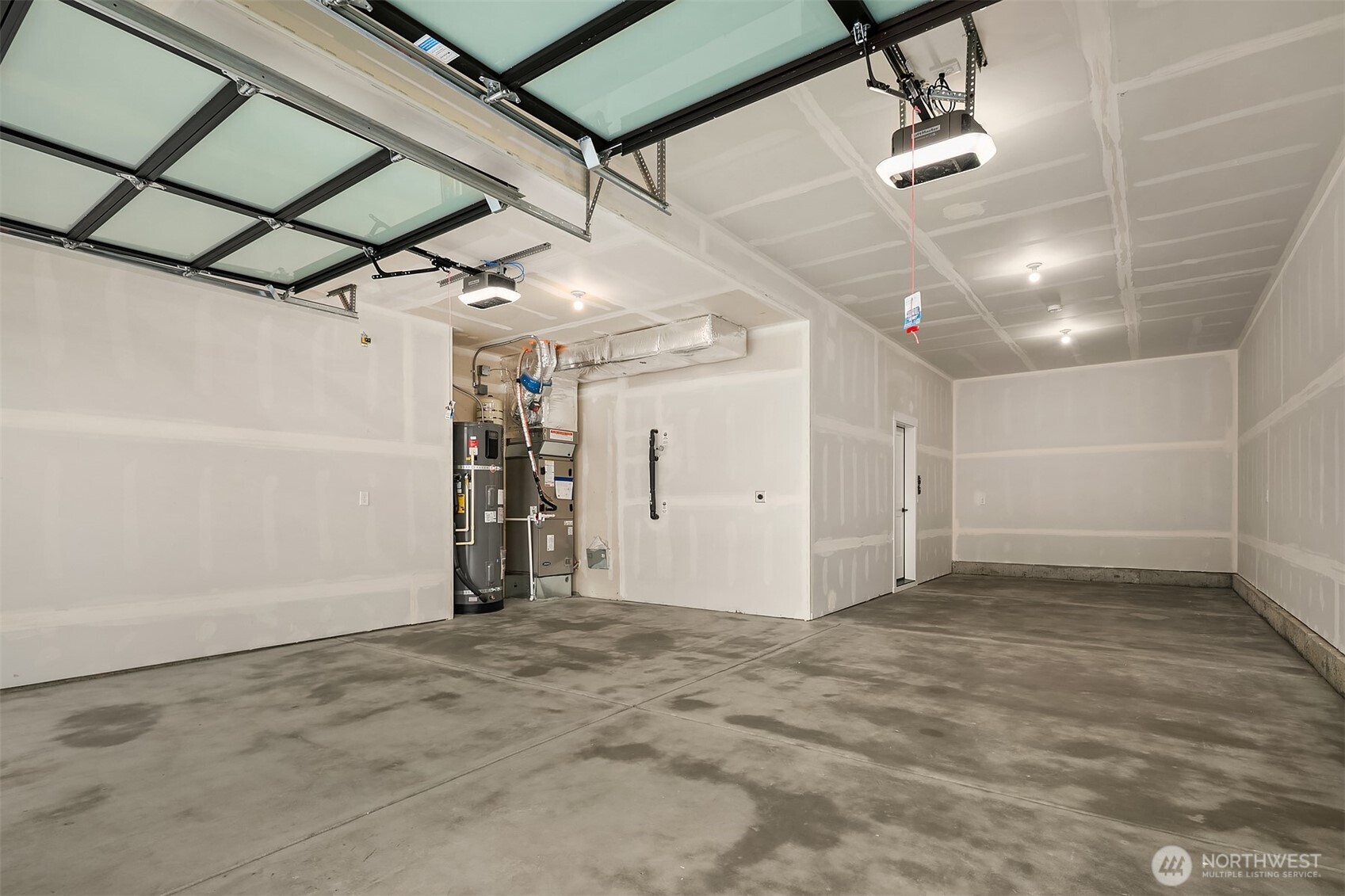 3 Car Tandem Garage