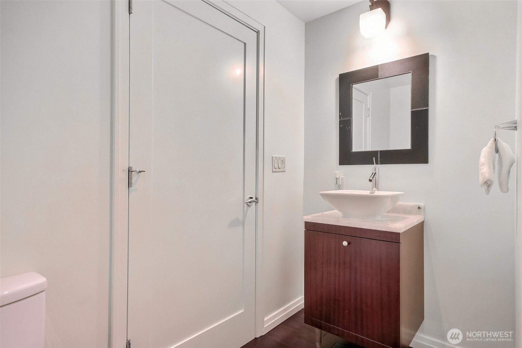 Powder room