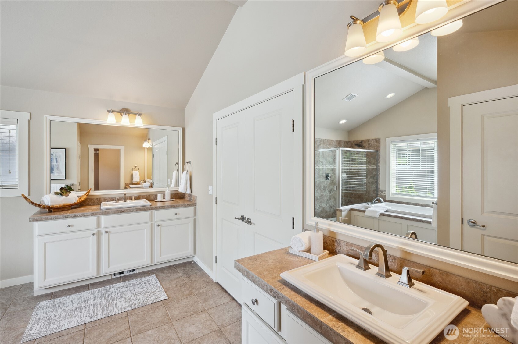 Plenty of room in this luxury bath.