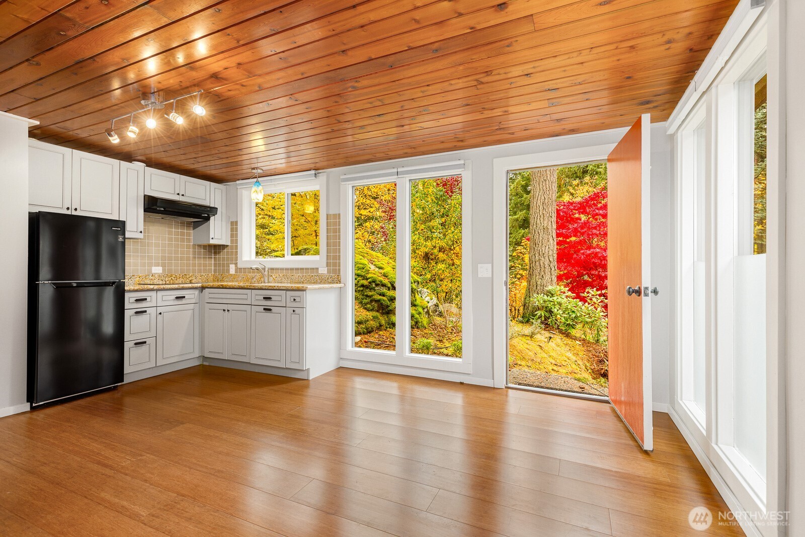 Kitchen space in Cottage