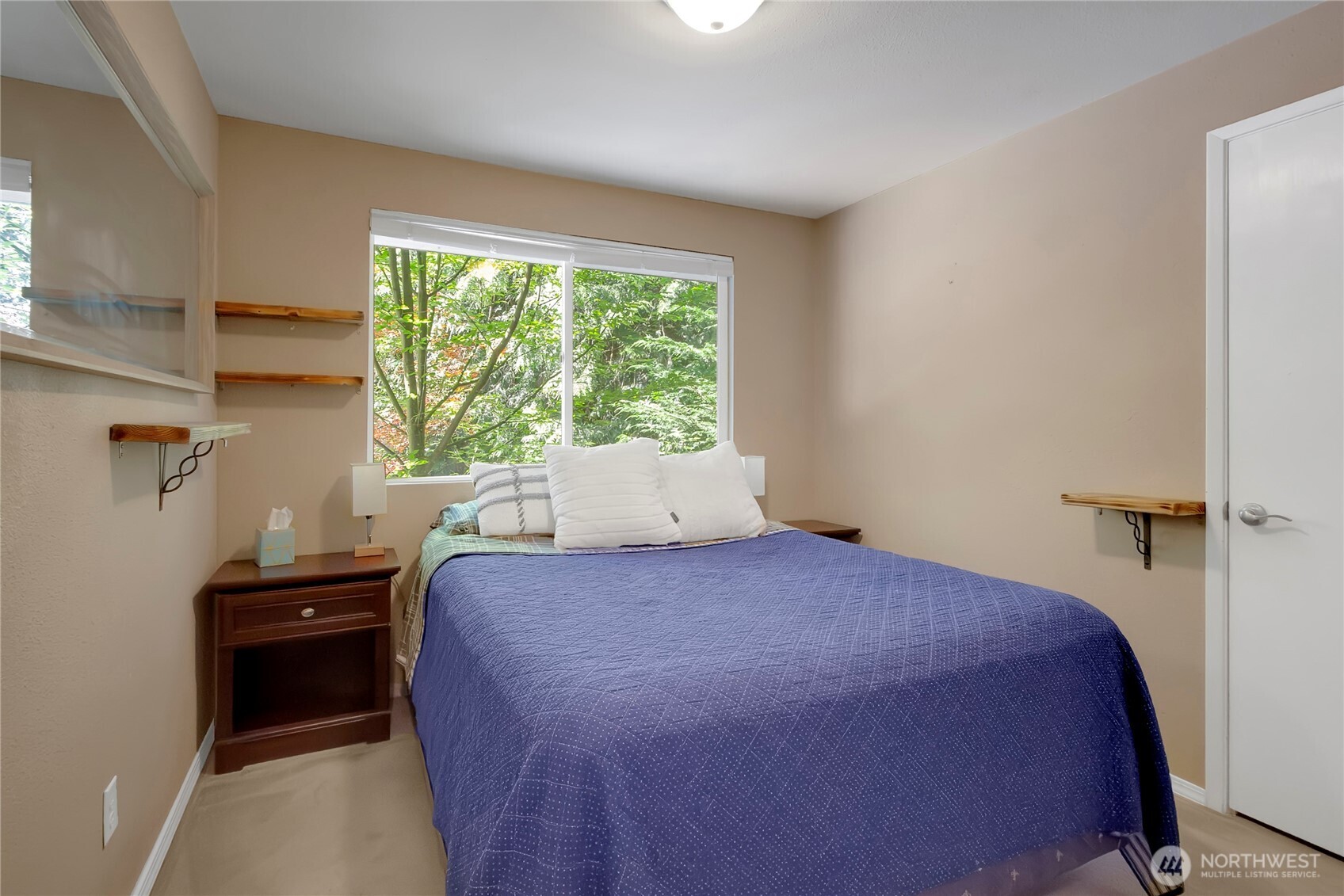 Another secondary bedroom