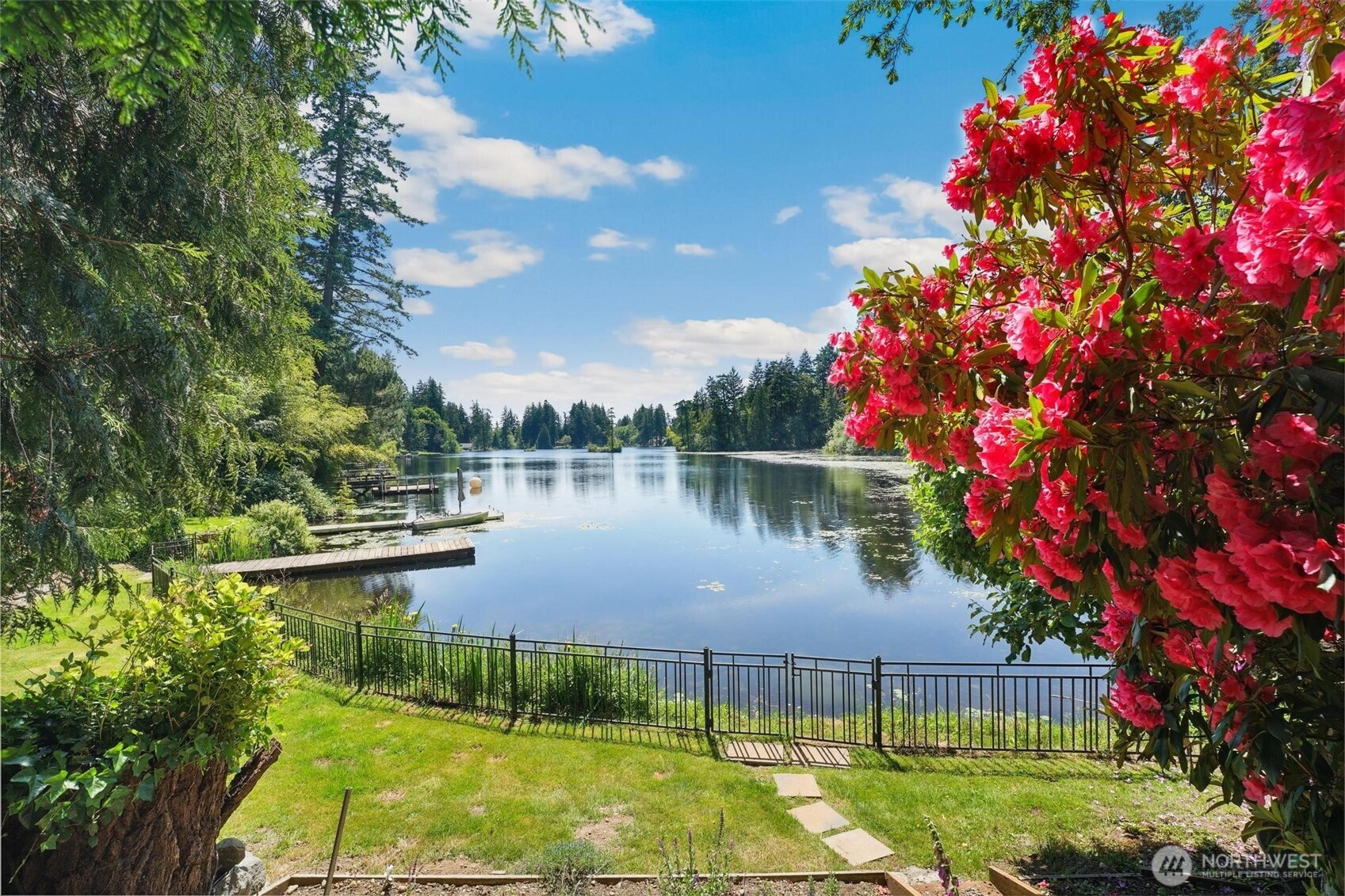 Beautiful days and colors await you