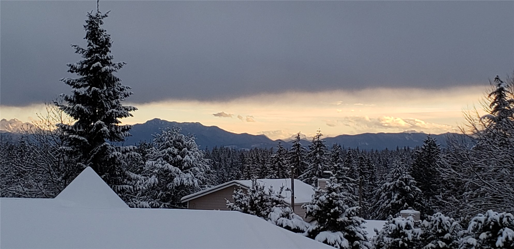 Cascade Mountain Range