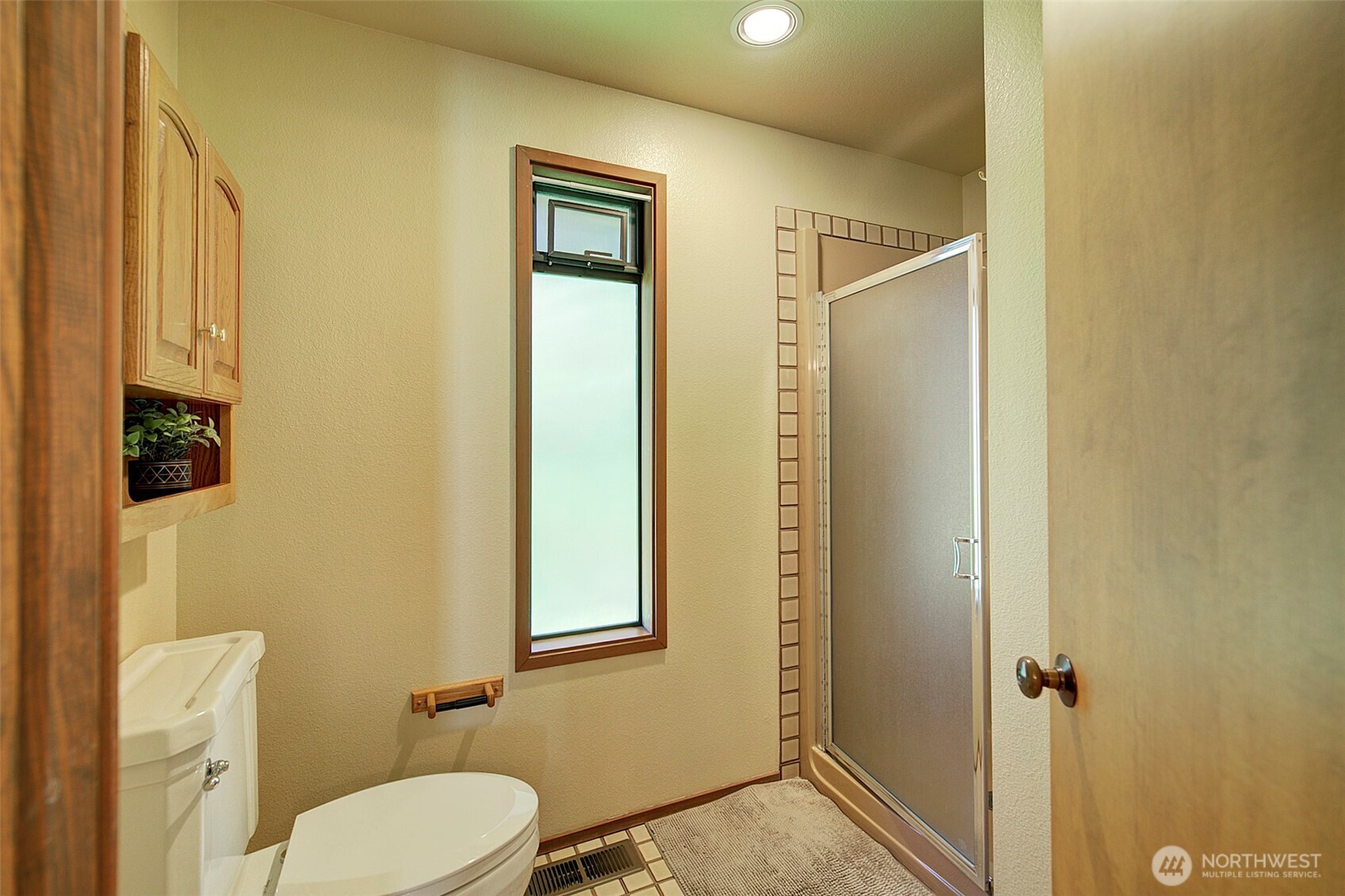 Primary shower