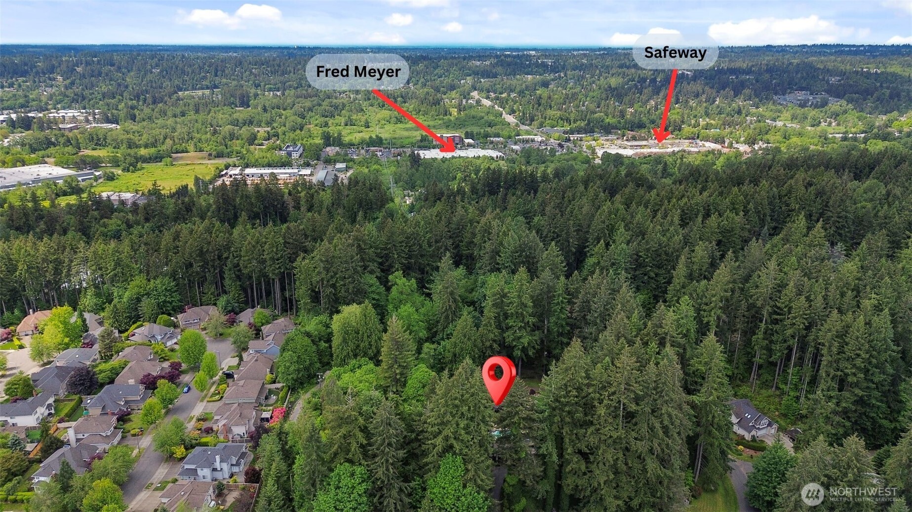 Arial photo showing how close the home is to amenities.