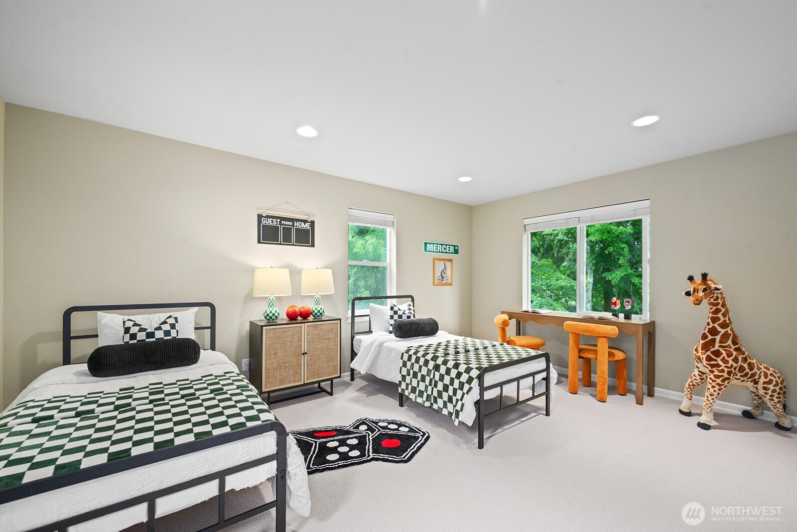 4 of 4 upstairs bedrooms.