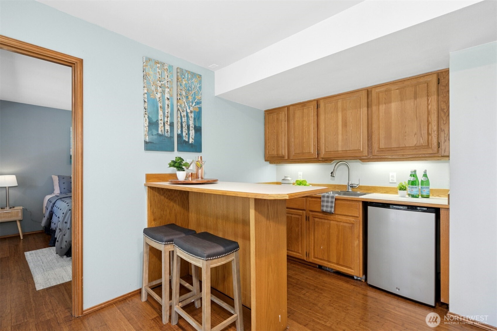 Lower level kitchenette