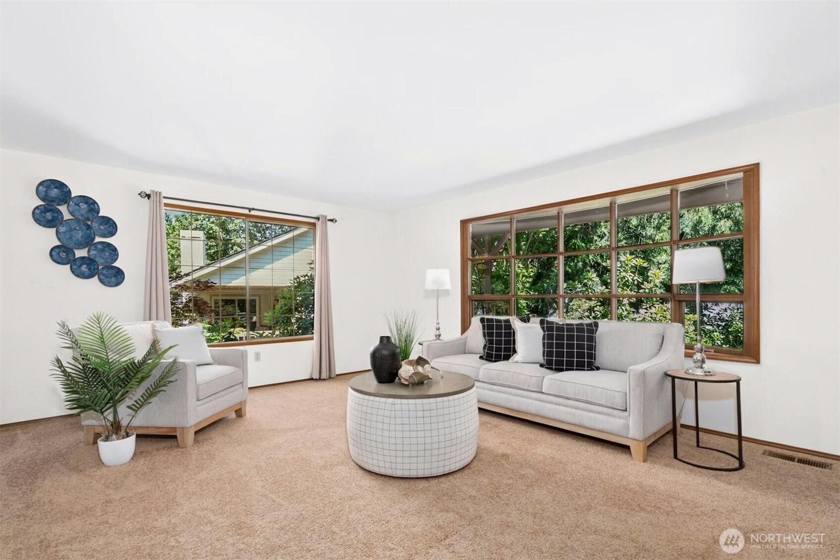 Formal sitting area