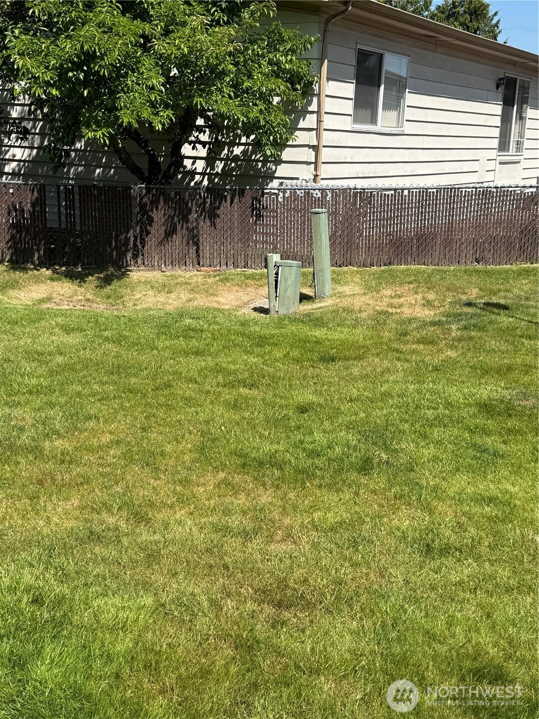 Park like area off back of home