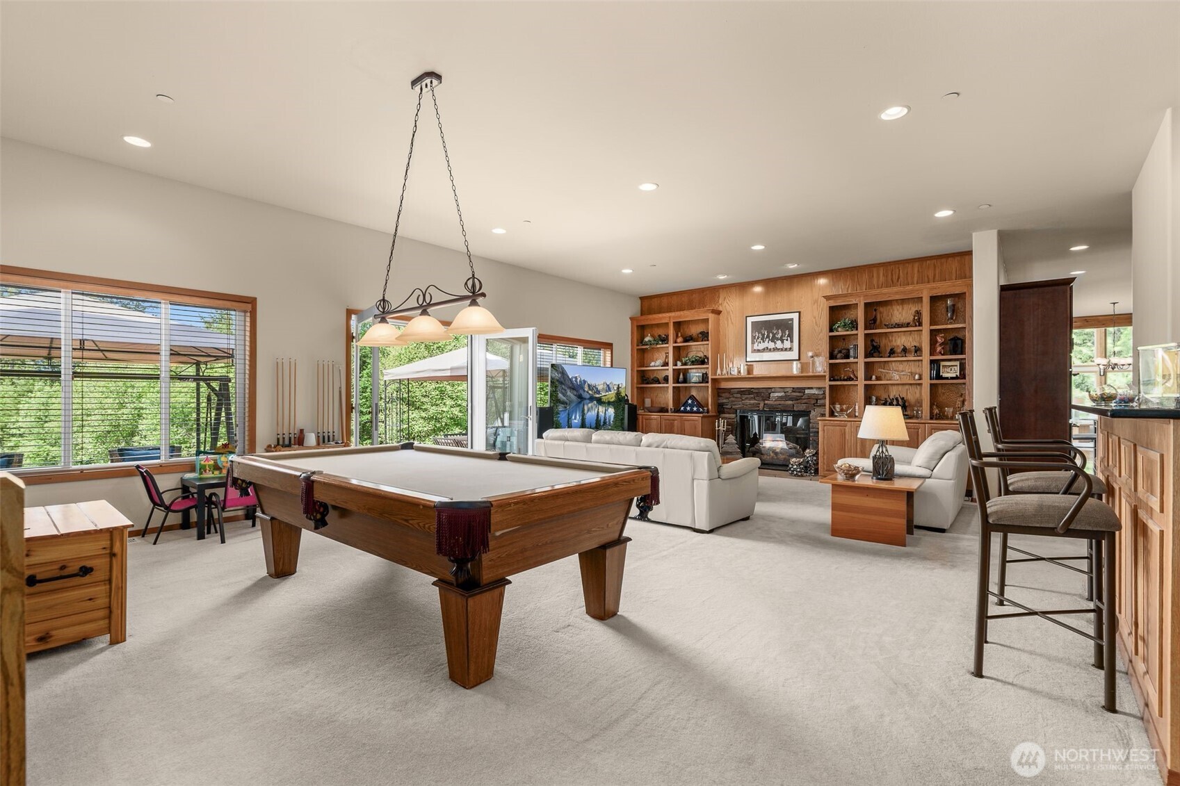 Escape to the oversized family room. This room provides the perfect space for both leisure & entertainment.