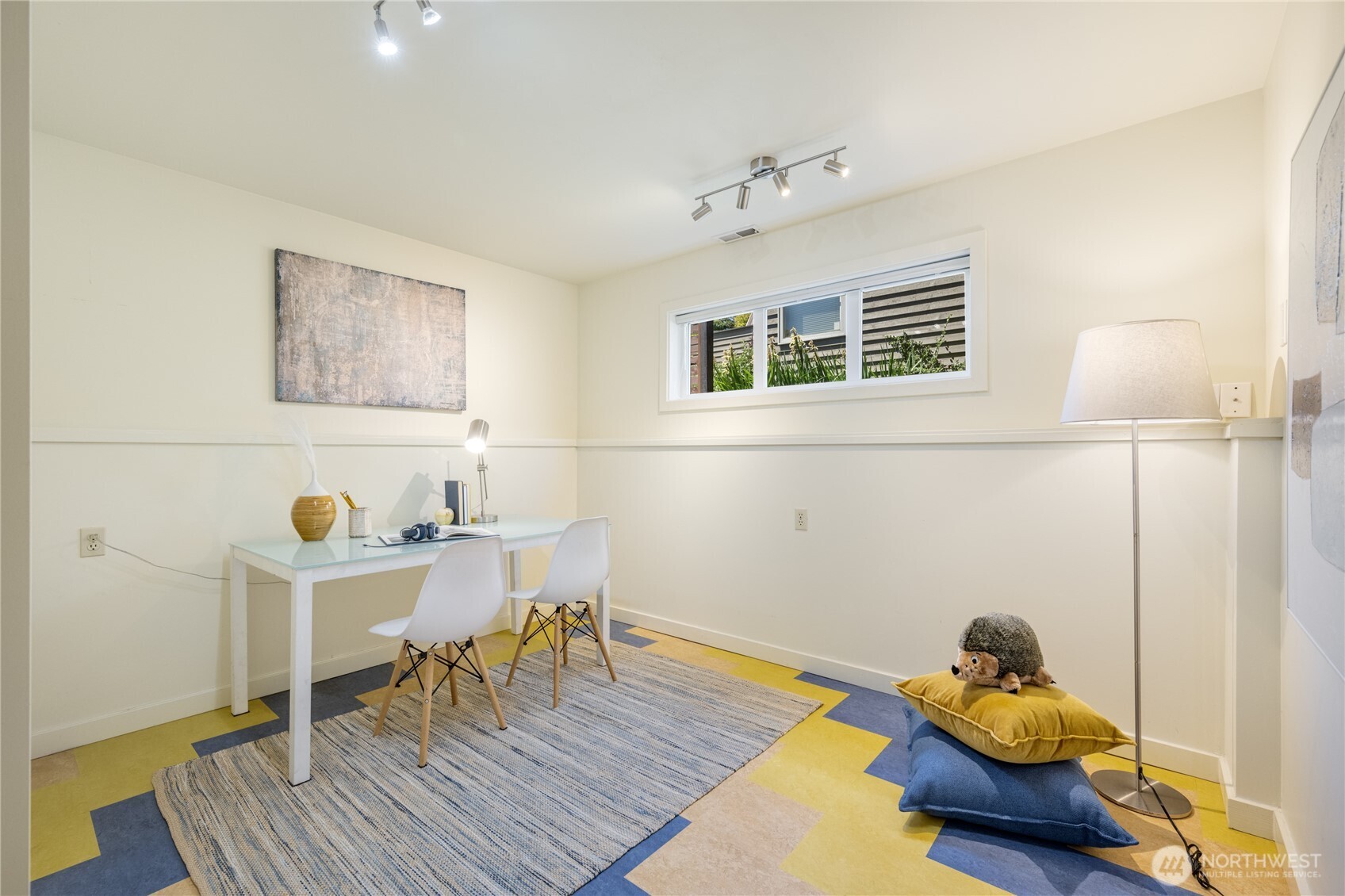 Flex space is perfect for hobbies/play or exercise