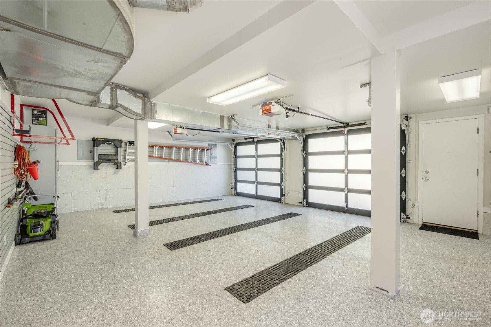 Full epoxy floors