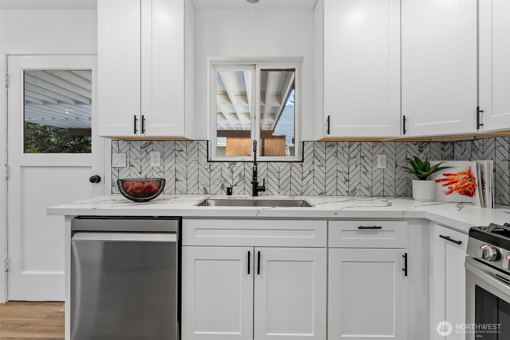All new Stainless steel appliances