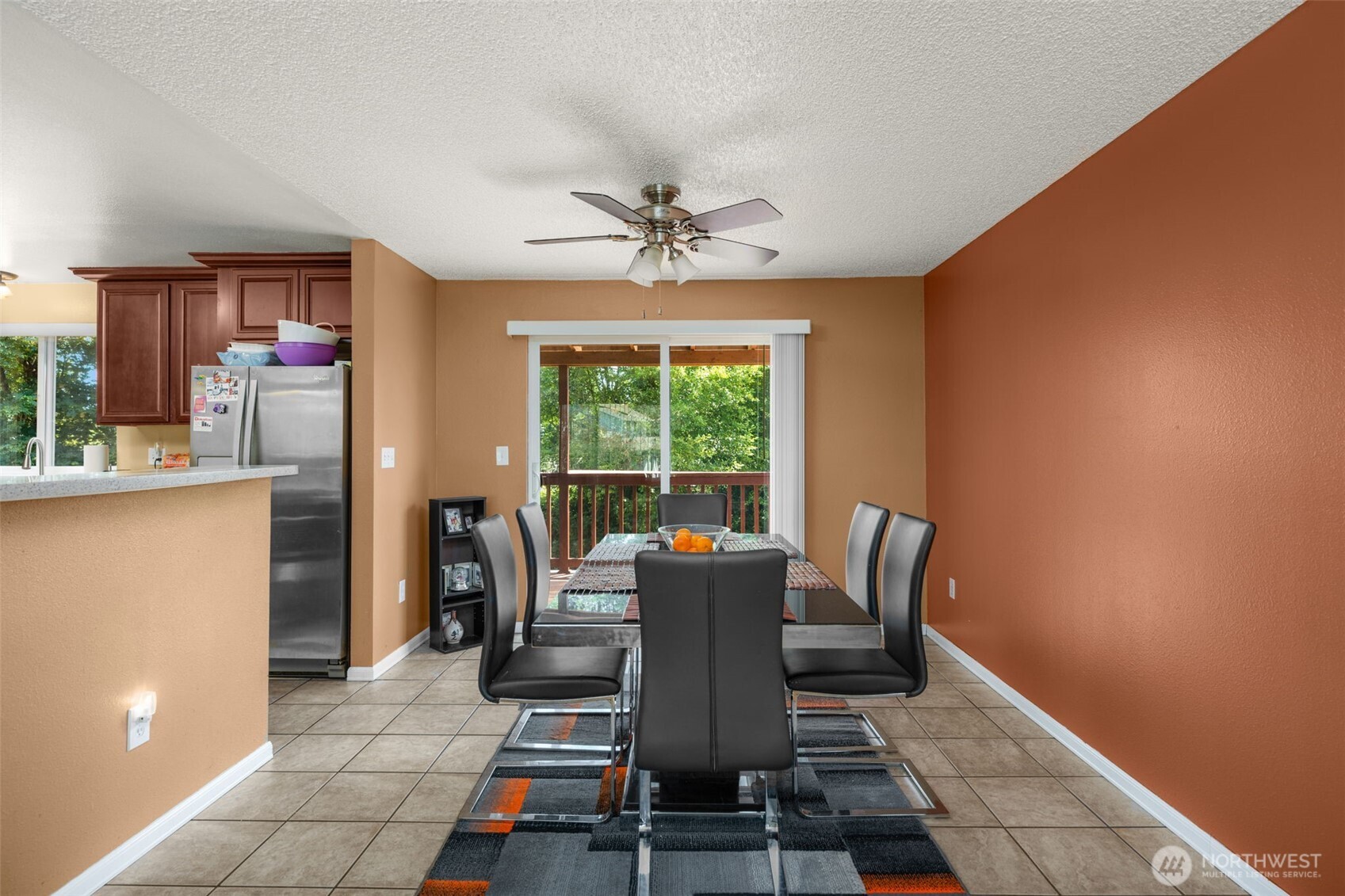 Formal dining space