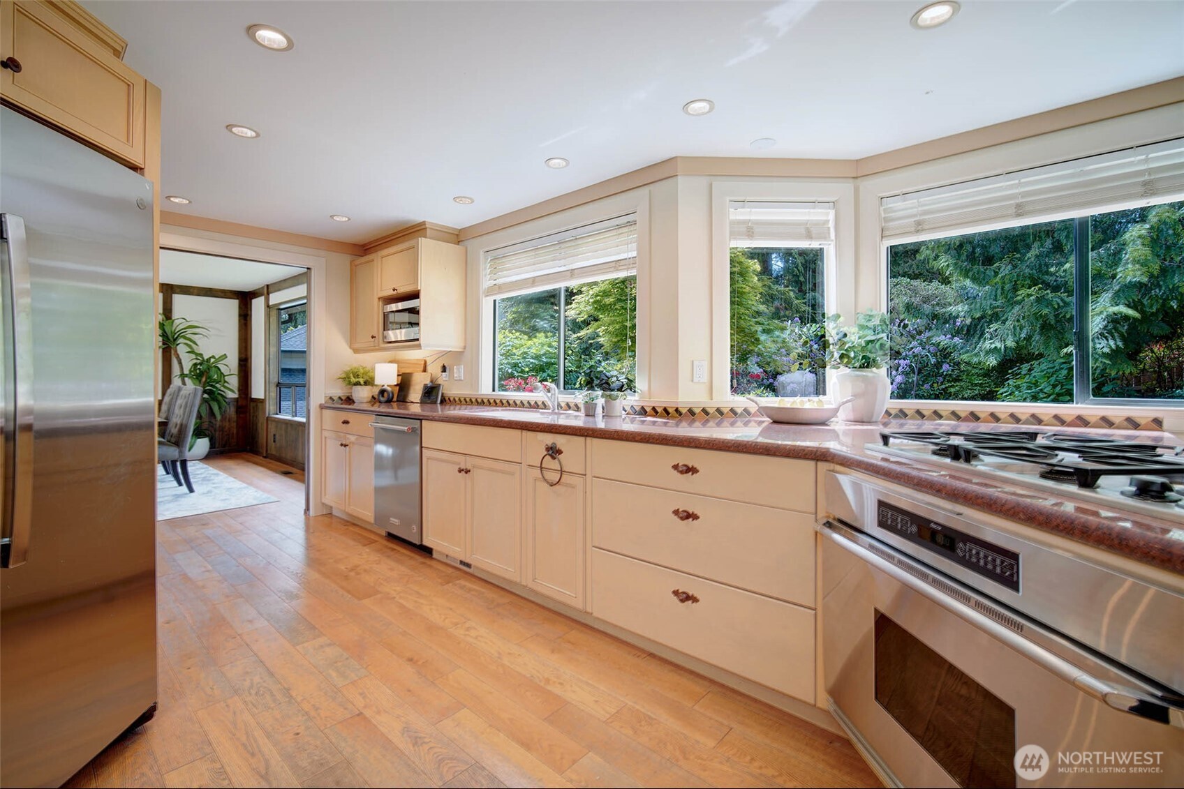 Epicurian Kitchen