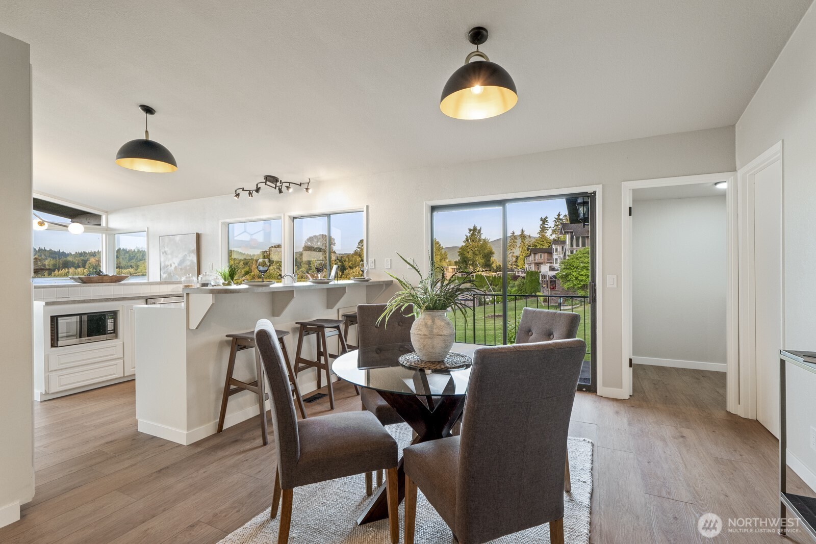 breakfast nook 2