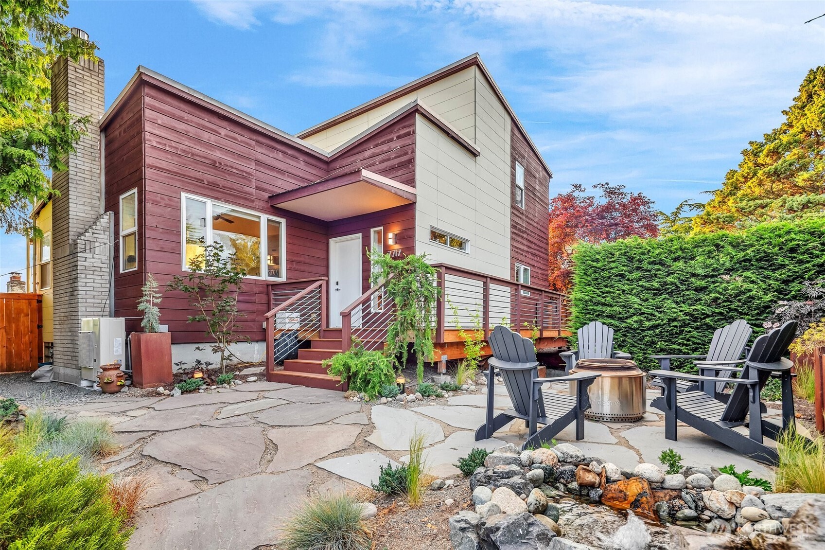 Absolutely stunning Custom NW Contemporary built in 2007 and reimagined in 2025