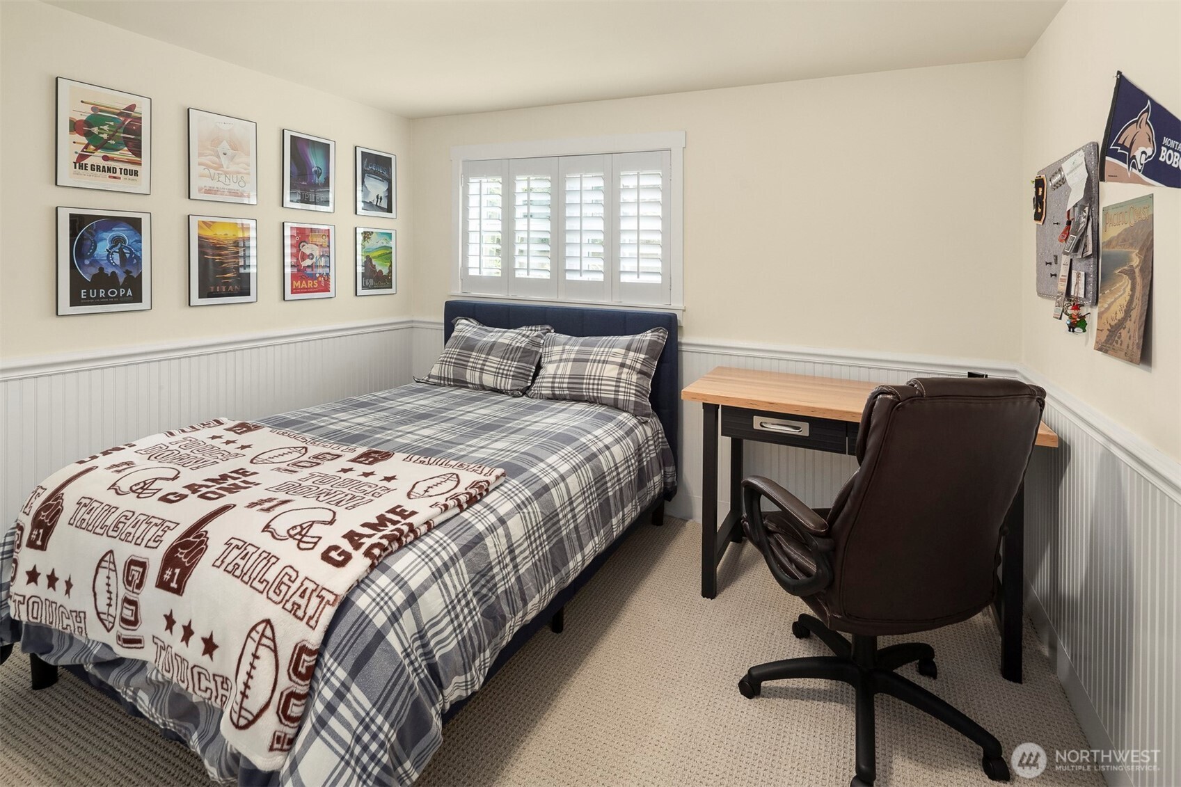 Lower level bed 2