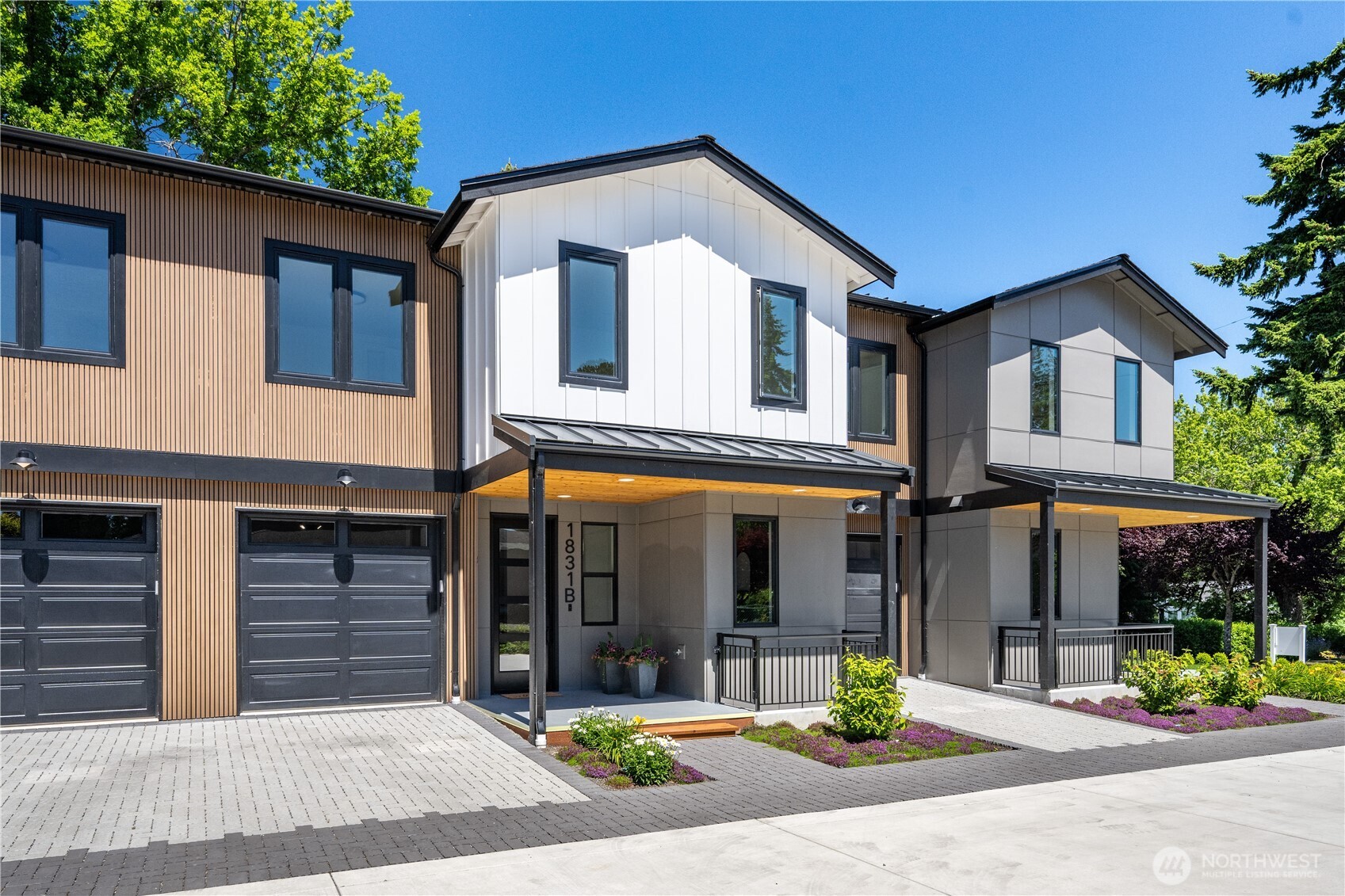 5 units surrounded by lush trees & multi-million dollar homes