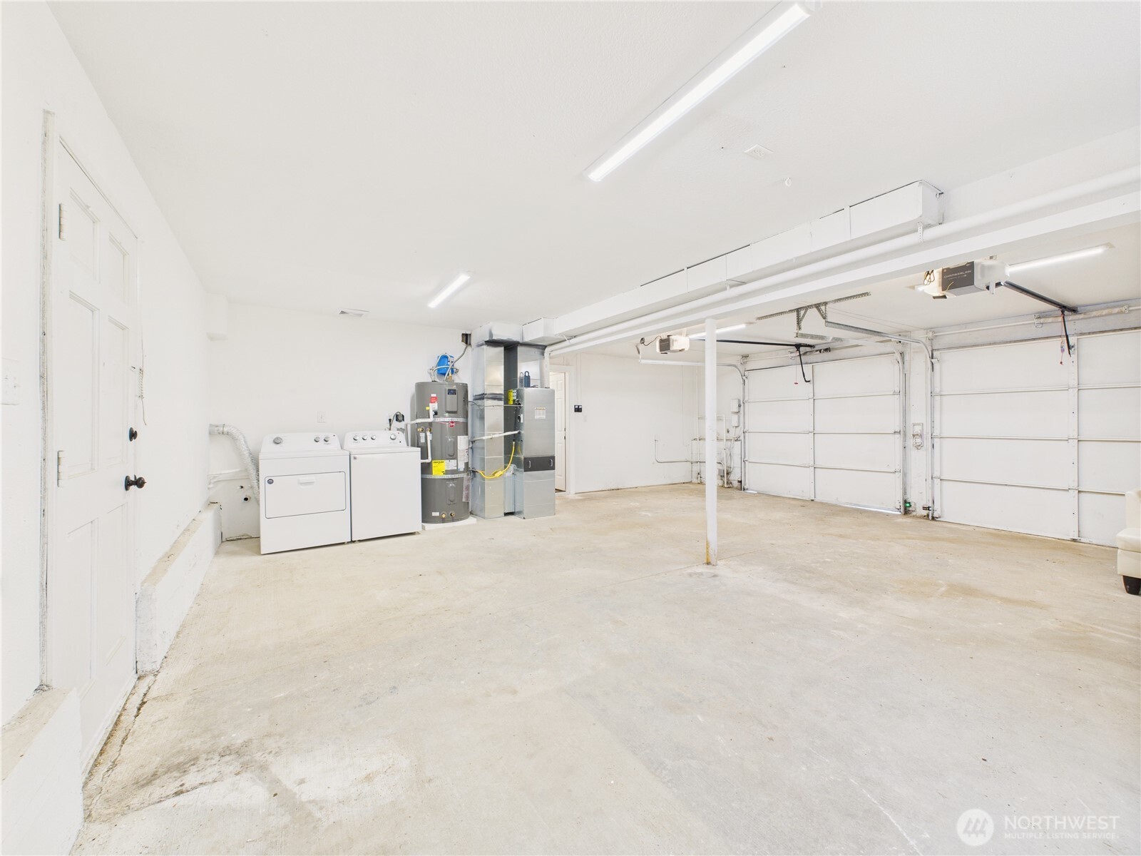 W/D in garage, water heater, and separate entry to lower unit.