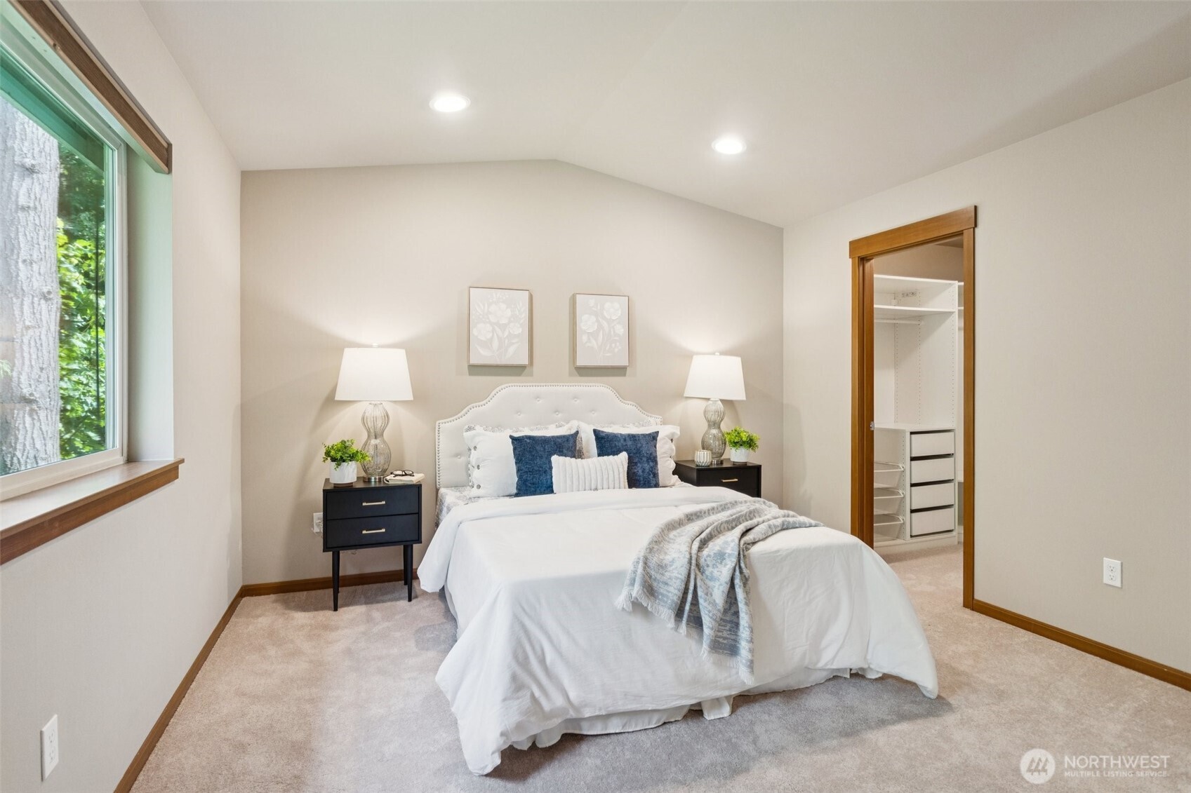 Walk in closet with closet organizers