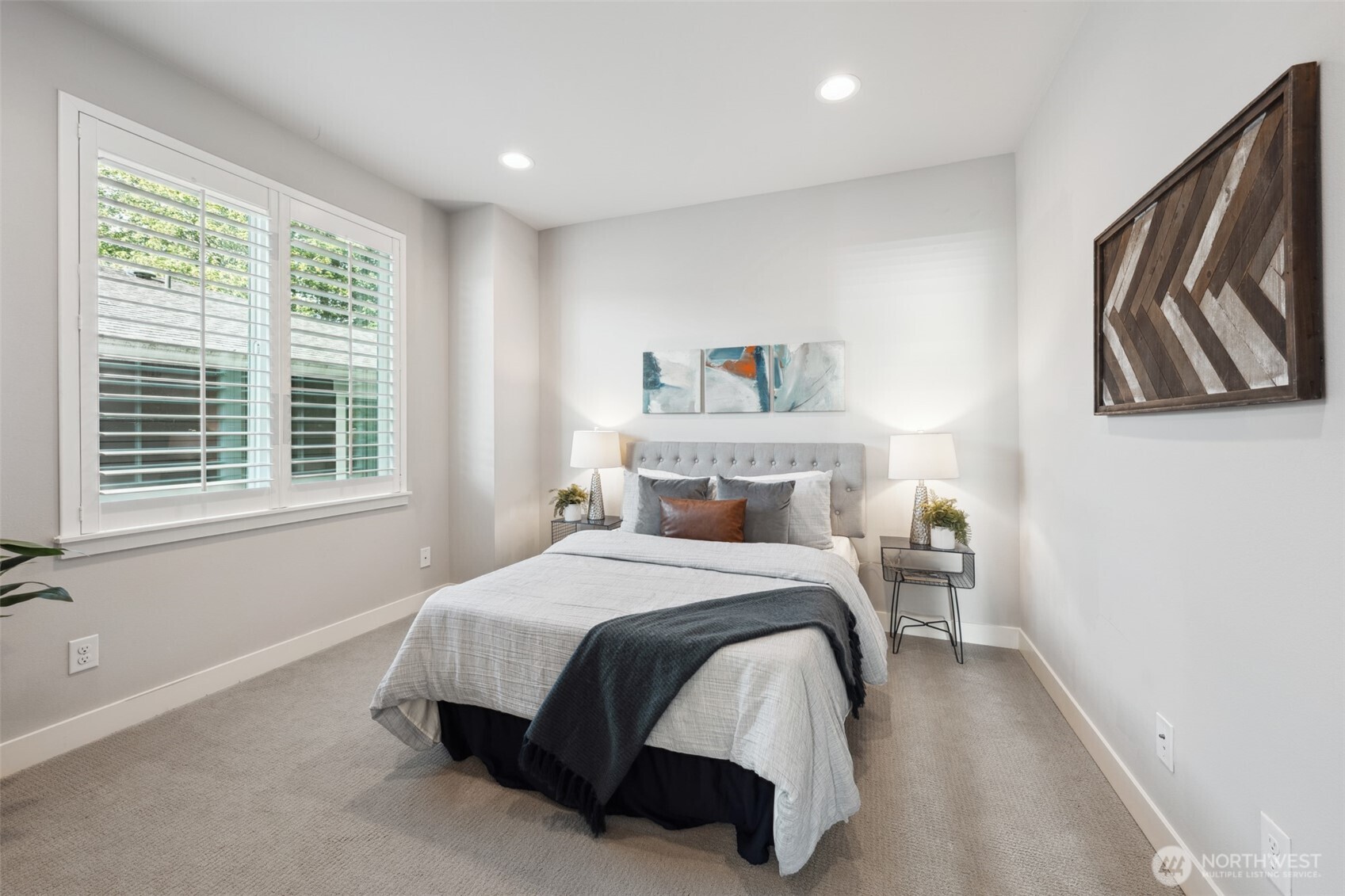 Upstairs Bedroom #1