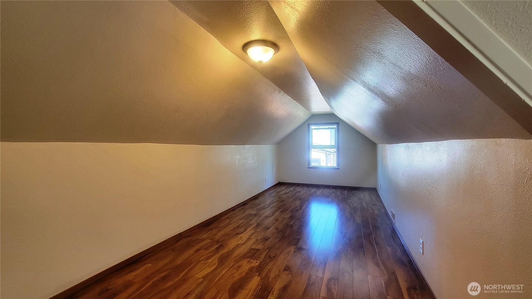 loft Bedroom