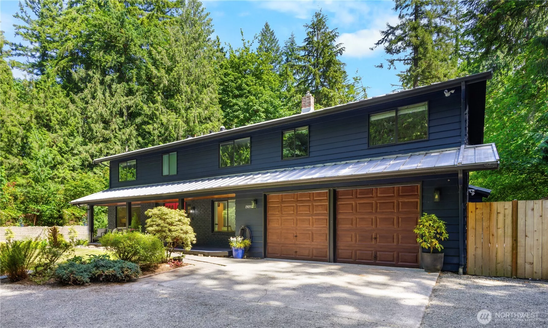Discover your dream home in sought-after Mirrormont on a rare flat lot!