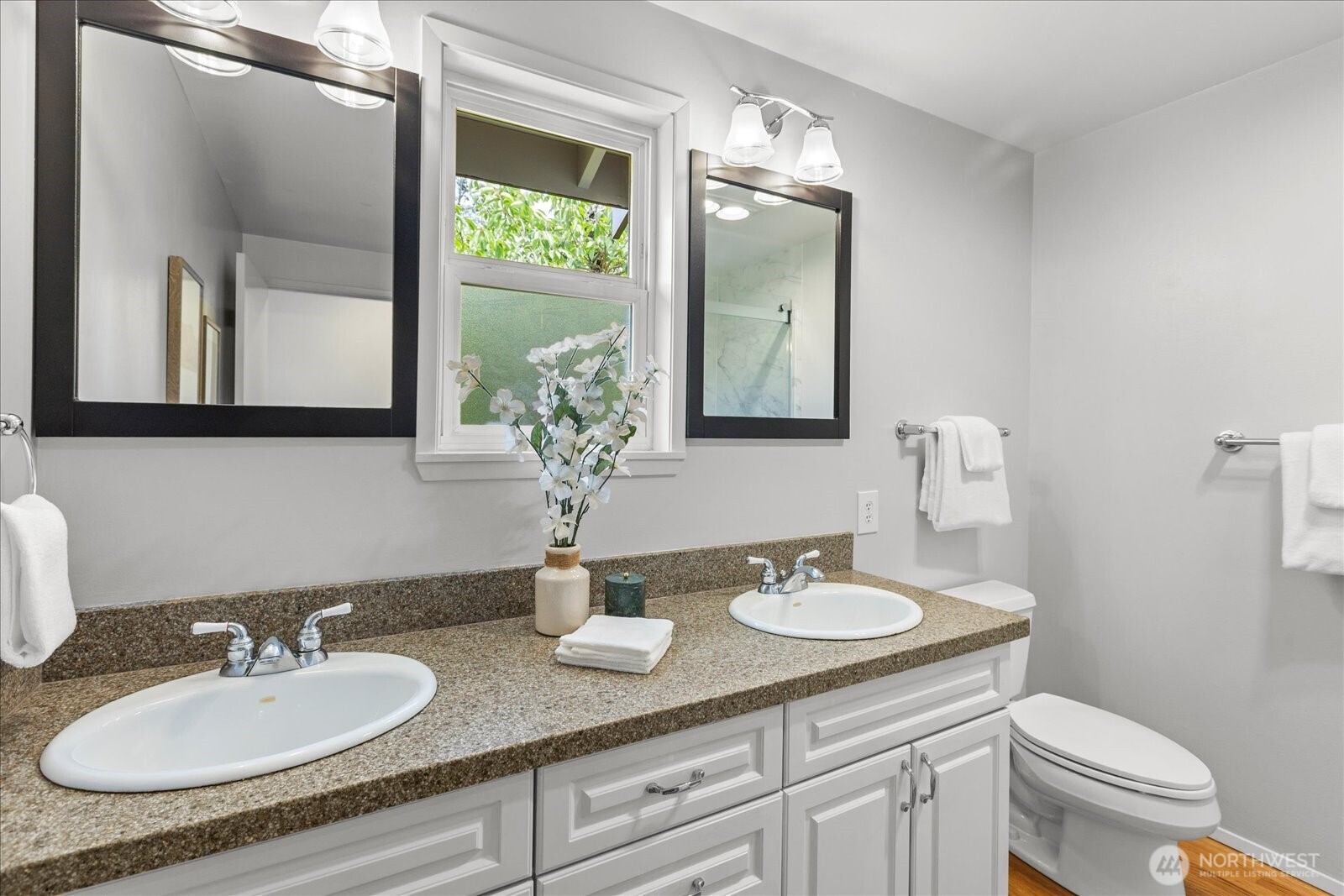 Primary ensuite bath