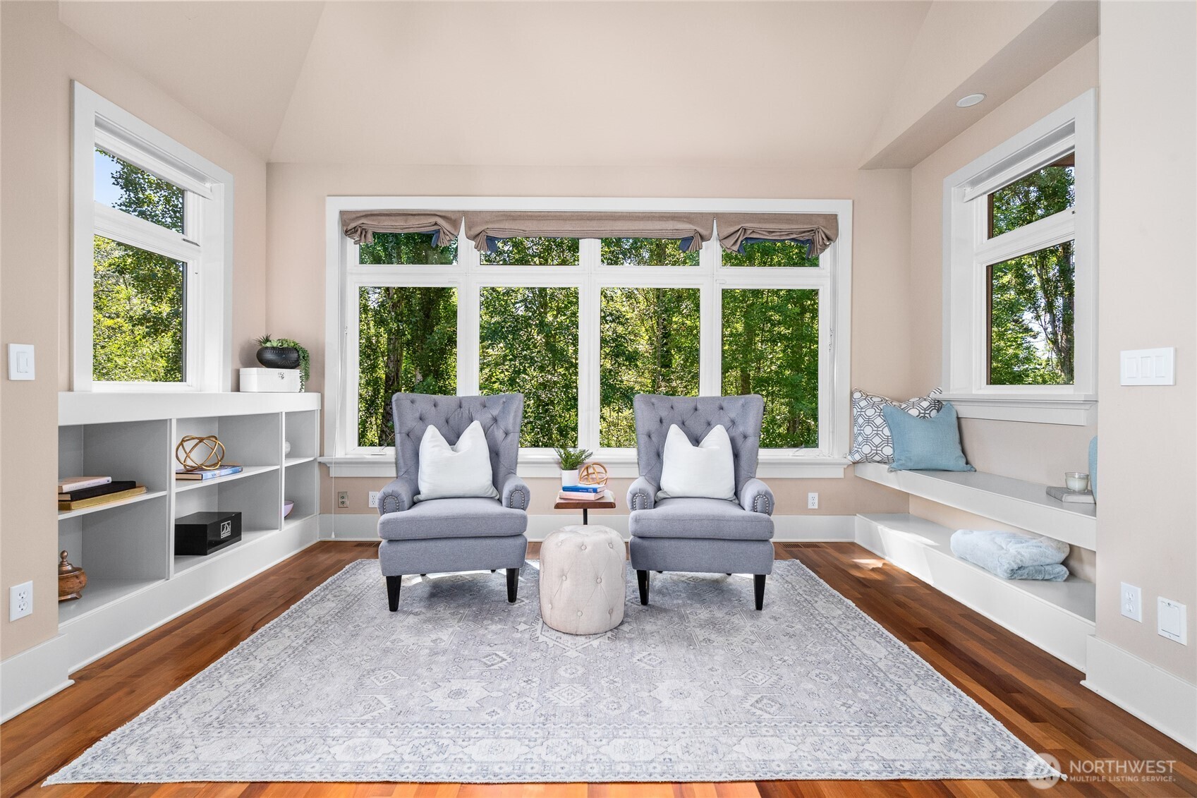 Sunlit Sitting Room Surrounded by Nature - Builtin Bookcases & Hardwood Floors