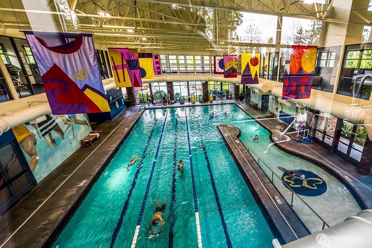 Club House Pool