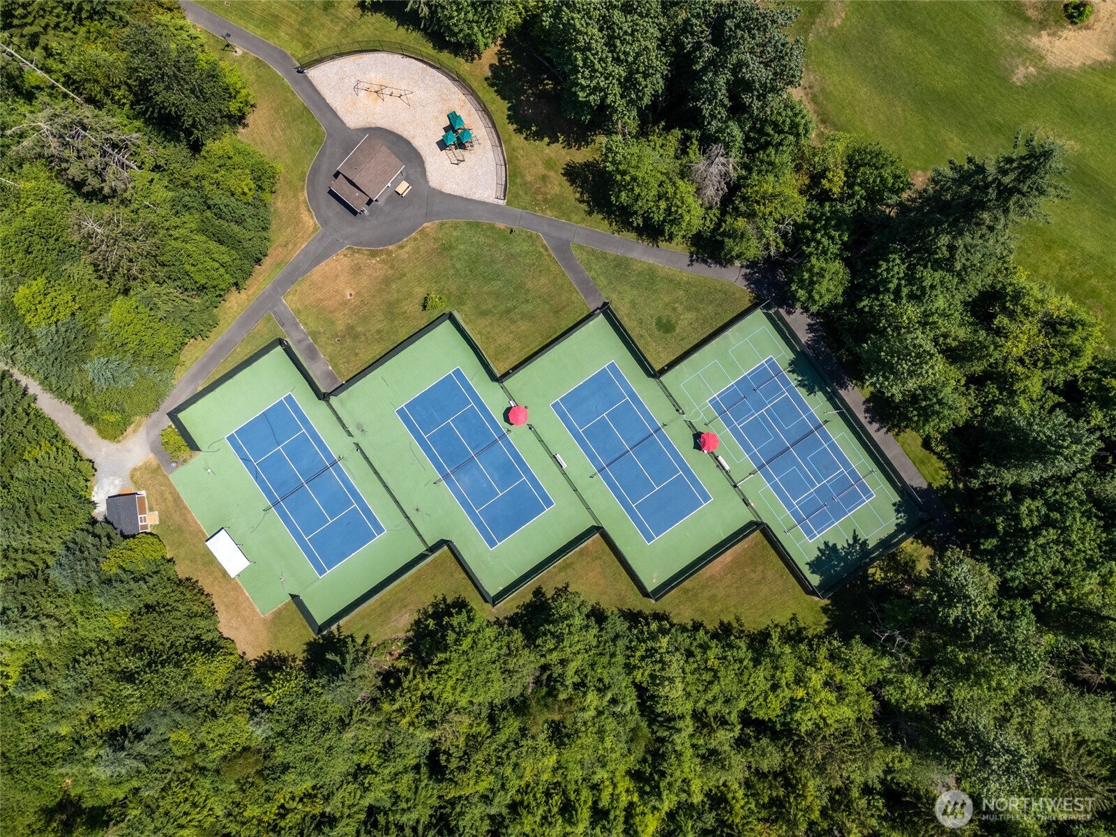 Club House Tennis and Pickle Ball