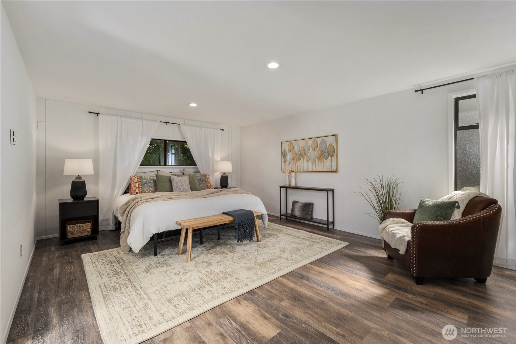 Spacious primary bedroom on the main floor.