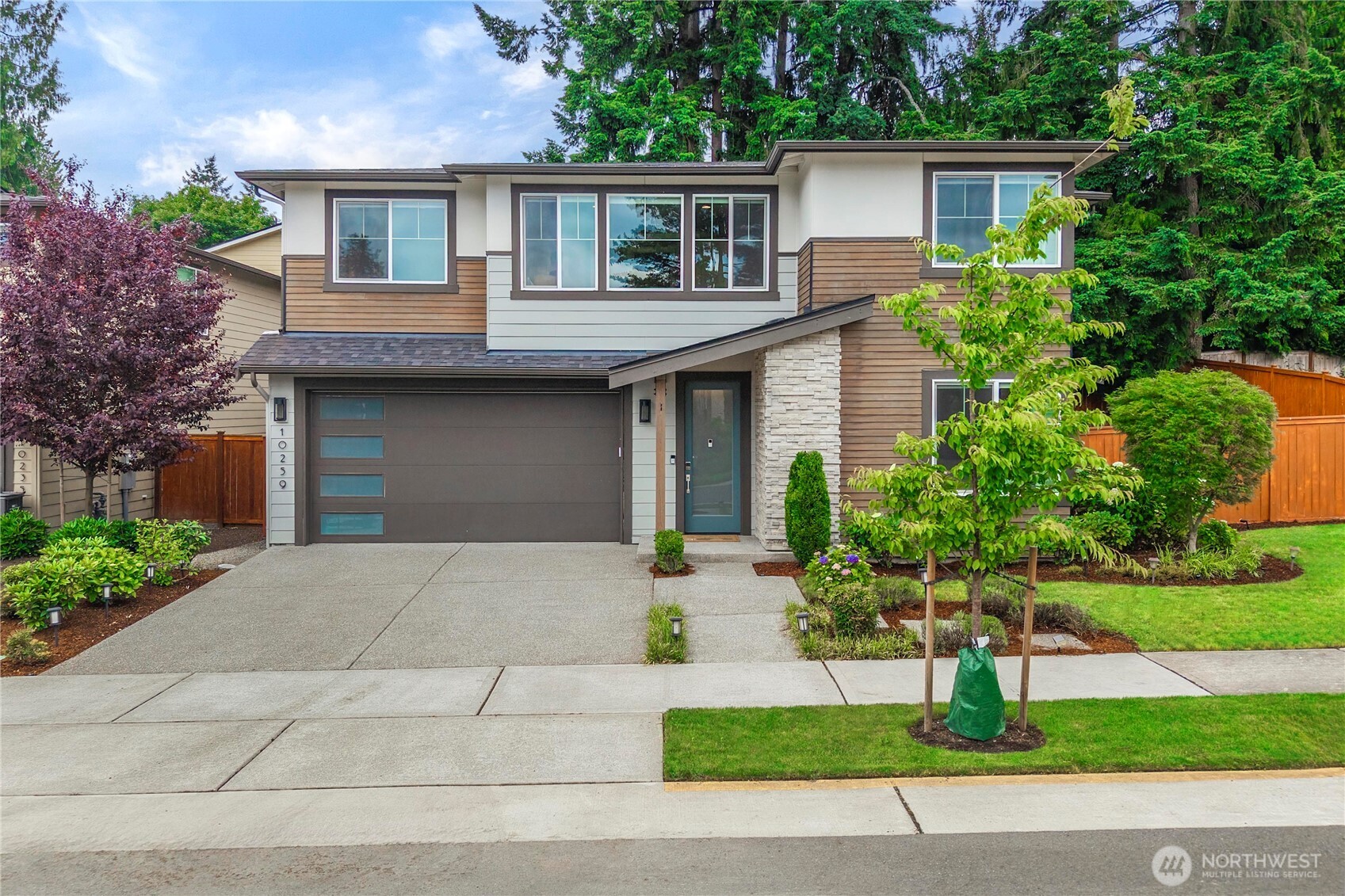 5 bedrooms and 4.5 baths