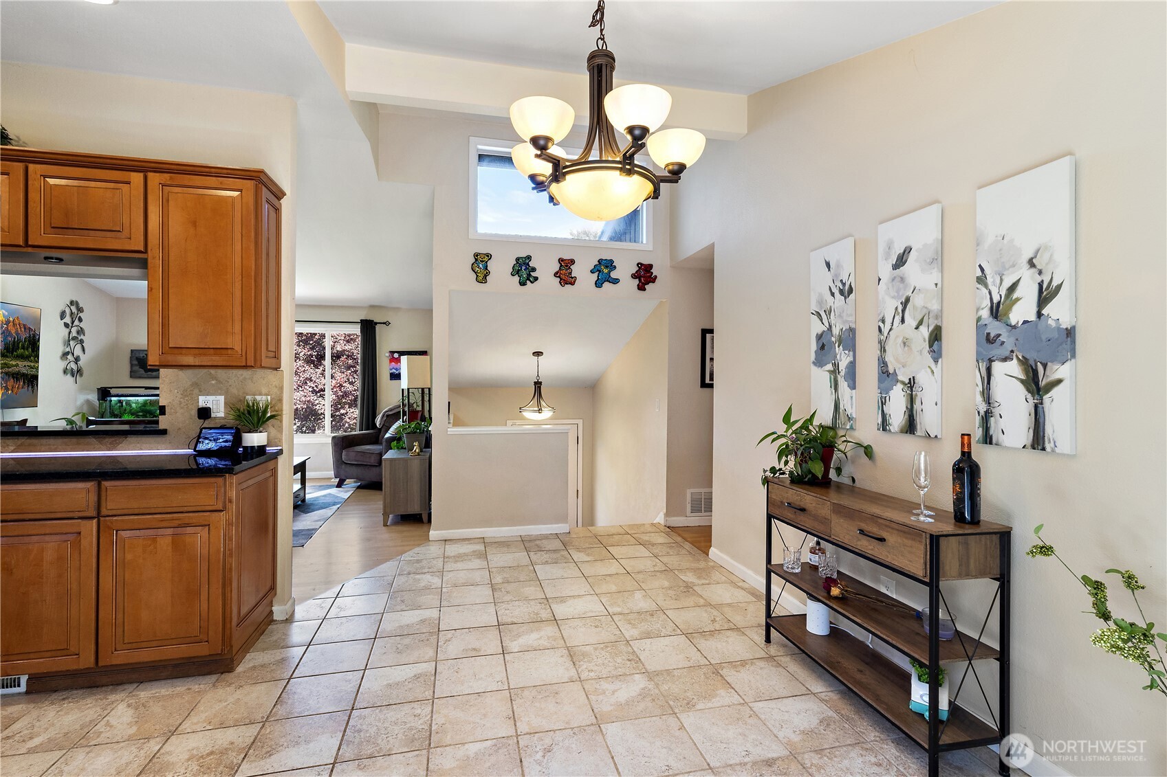 The dining room offers generous space—perfect for a large table to host gatherings, or customize with a coffee bar and cozy breakfast setup. The layout is flexible to fit your lifestyle.