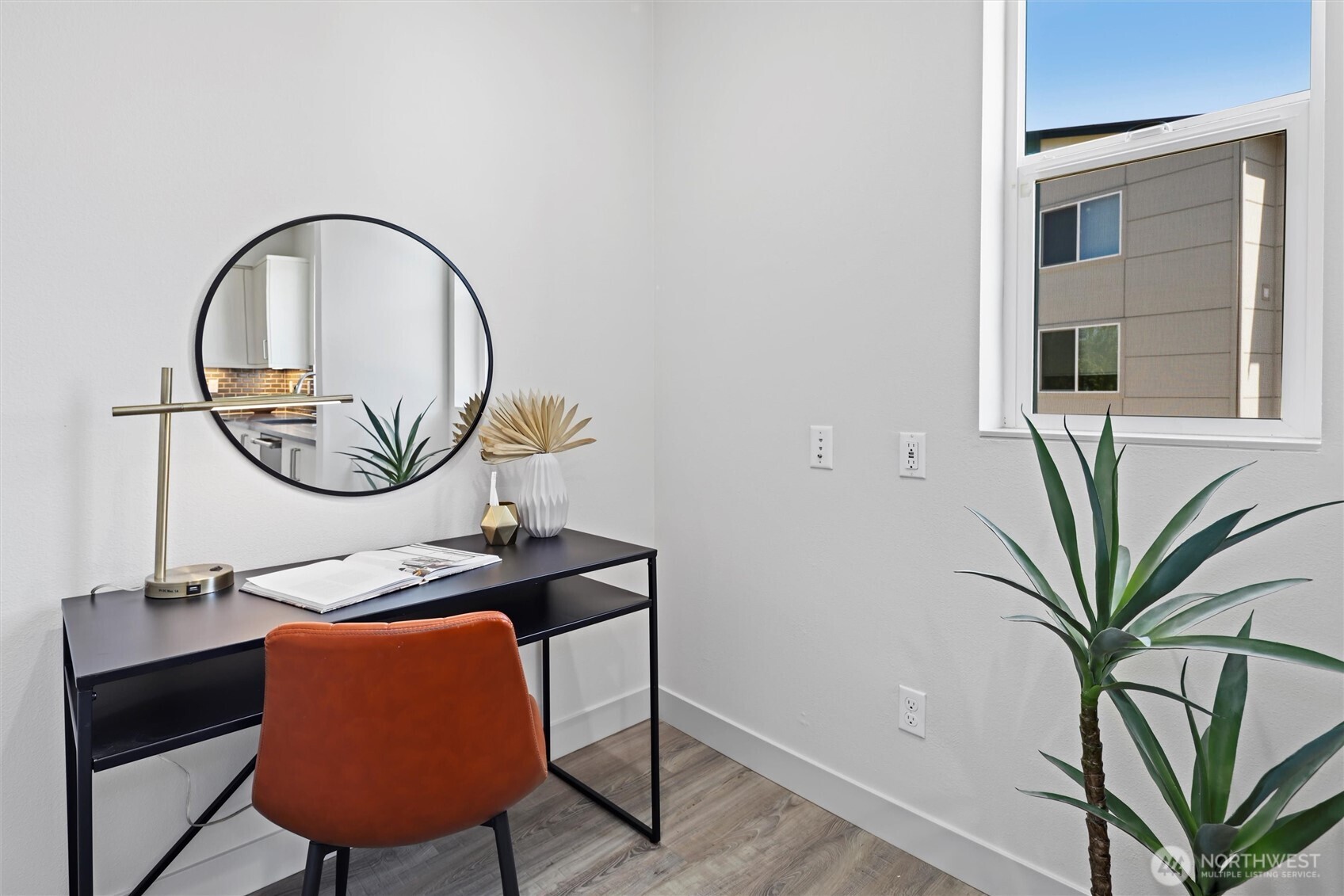 Extra nook on the main level is perfect for a home office.
