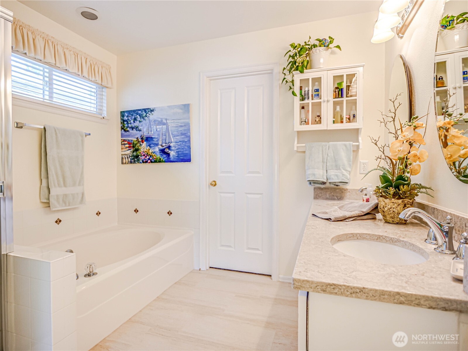 Soaking tub in Primary bath