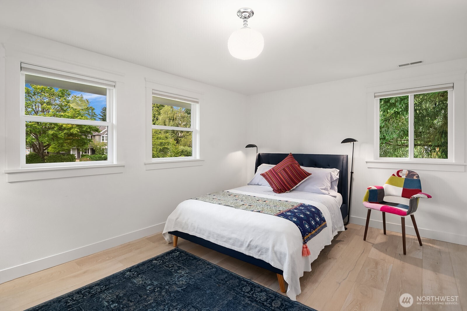 bedroom with en-suite bath