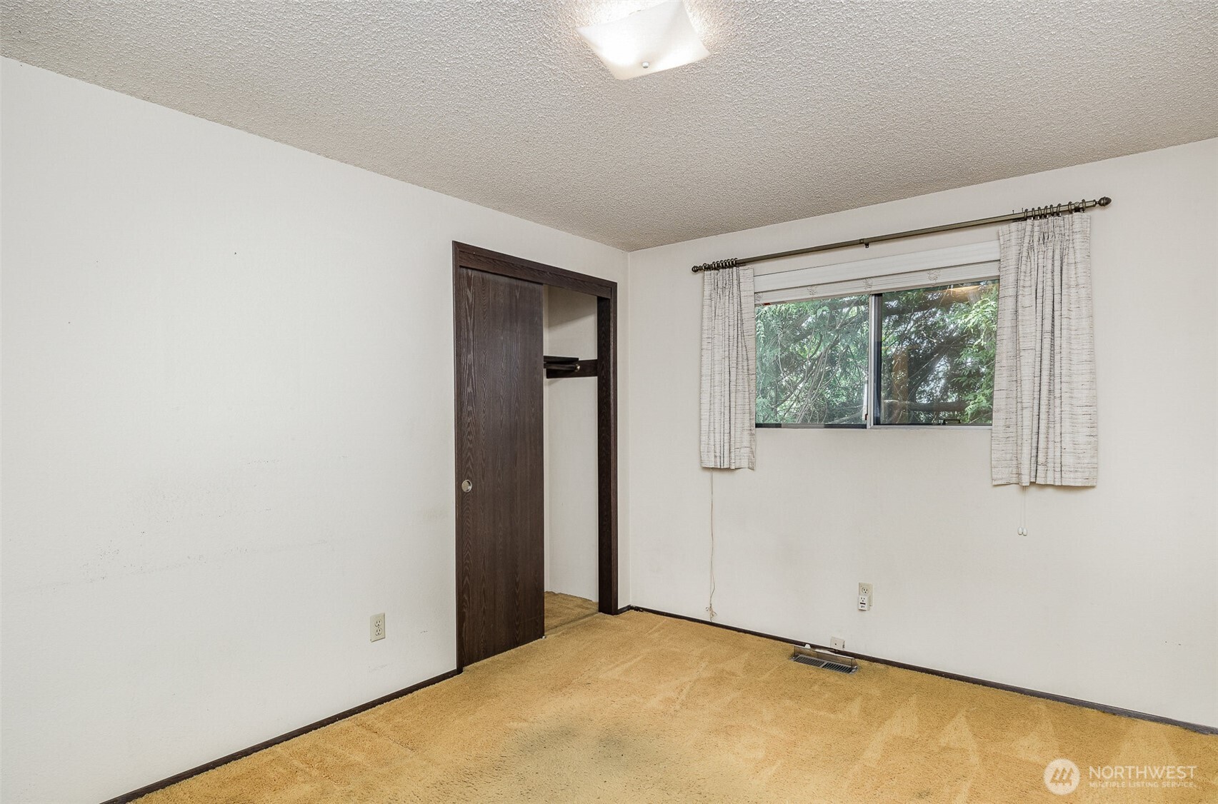 Another view of the guest bedroom.