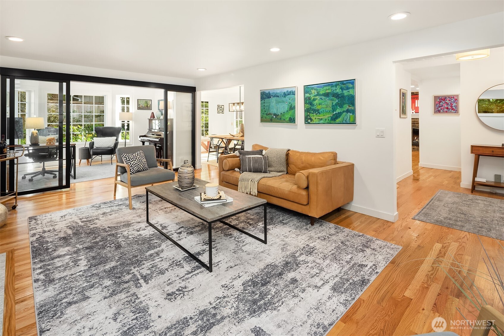 Fabulous in-home office or music room where you can slide the lovely glass door shut and create a den of solitude!
