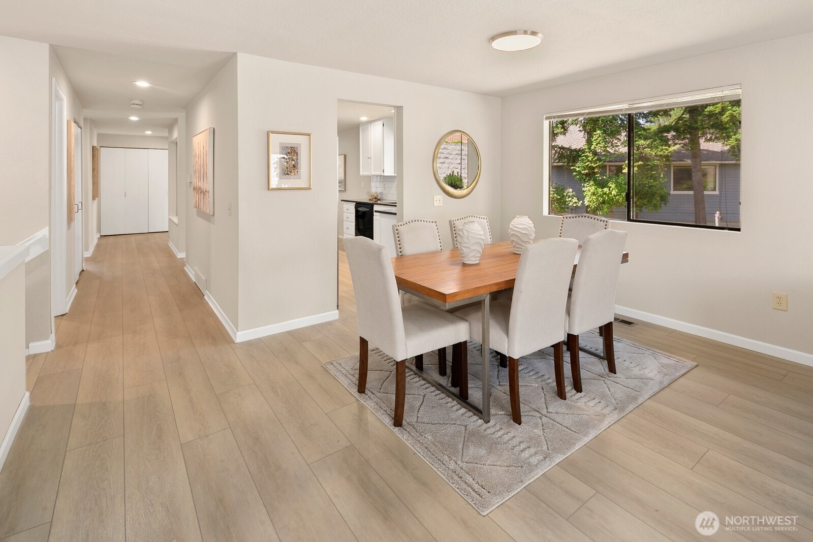 Dining space between kitchen and great room