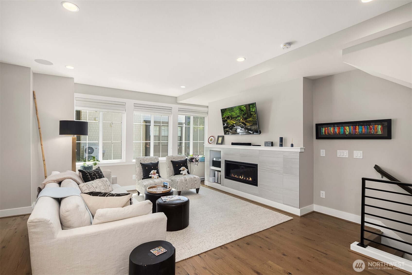Smart home features throughout allow you to control lighting with ease, while an automated security system offers added peace of mind.