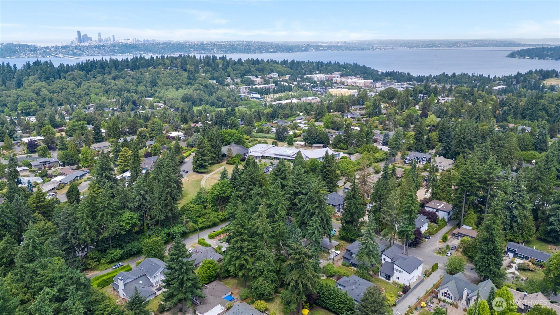 Easy access to downtown Bellevue, I-90 east & west