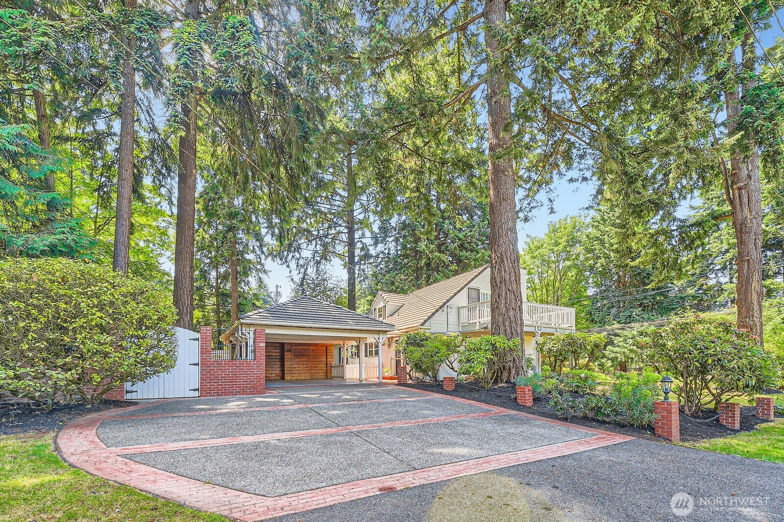 Gated access to private backyard