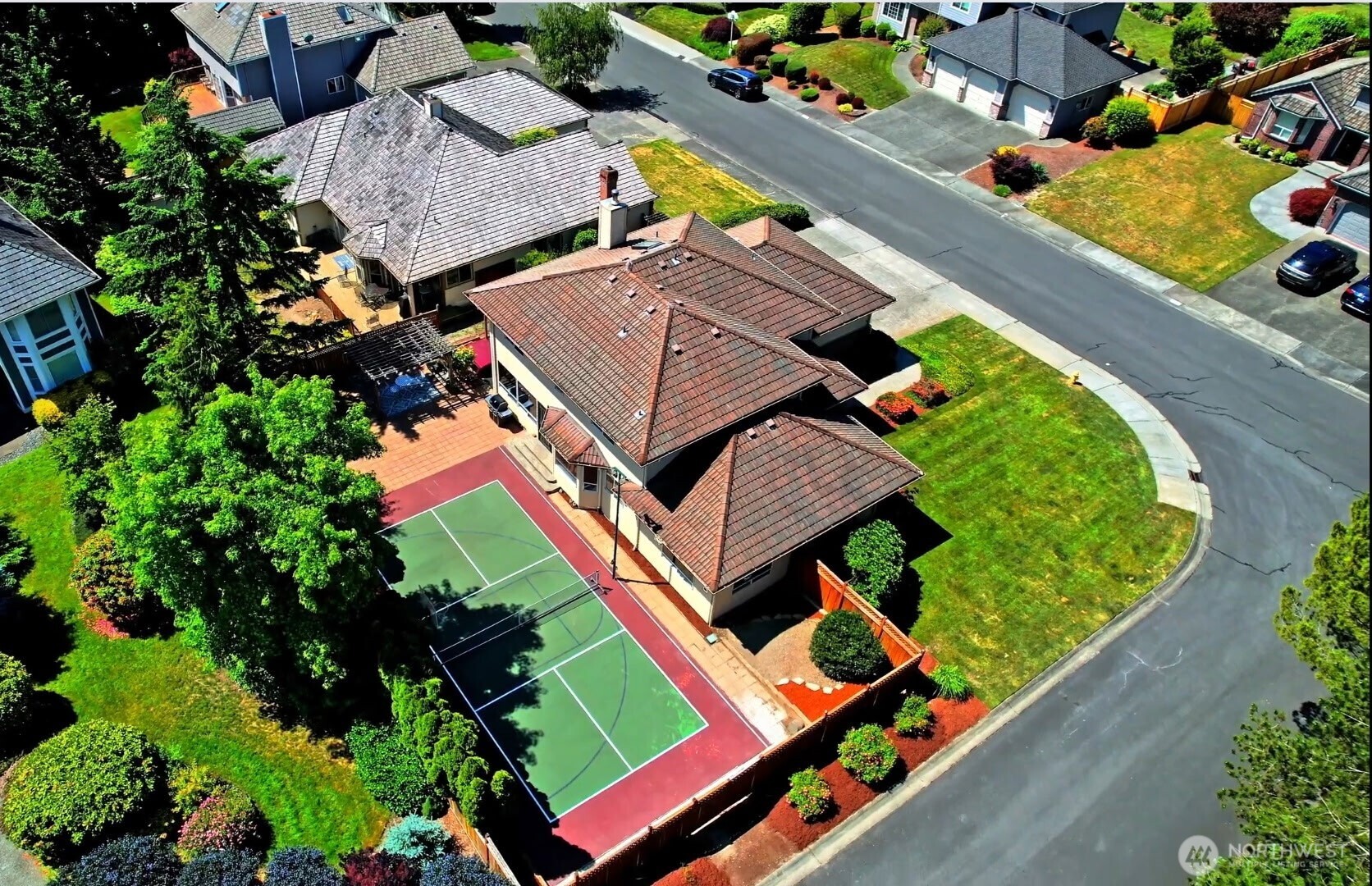Welcome to Cobble Creek. One of kind neighborhood with only one way in and out access, tucked serenely away in it's own enclave.