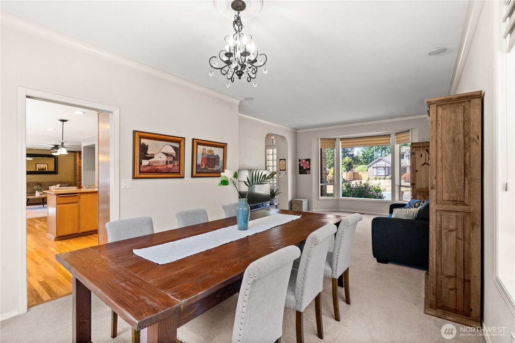 Formal dining room